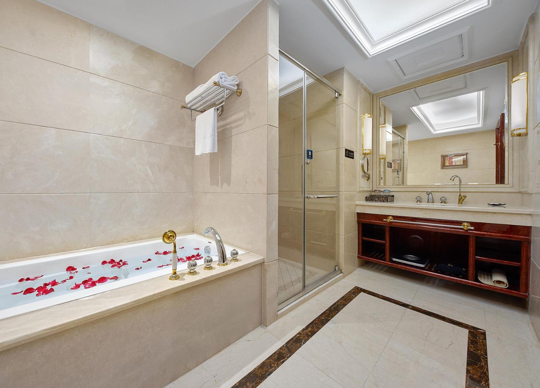 Yueda Financial City International Hotel Guangzhou Exterior photo